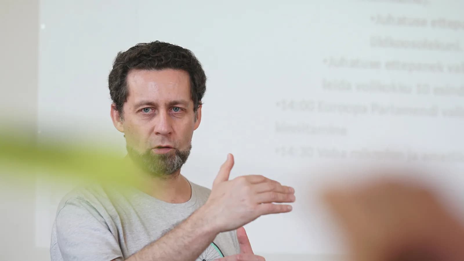 Aleksander Laane: Sotsiaalministeeriumi mäng pensionäride ja haigetega